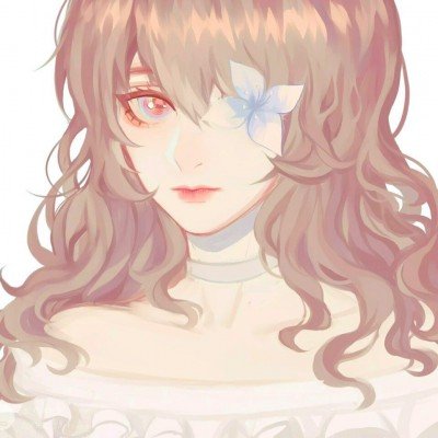 婴儿列车上哭闹20分钟 男子30秒哄好